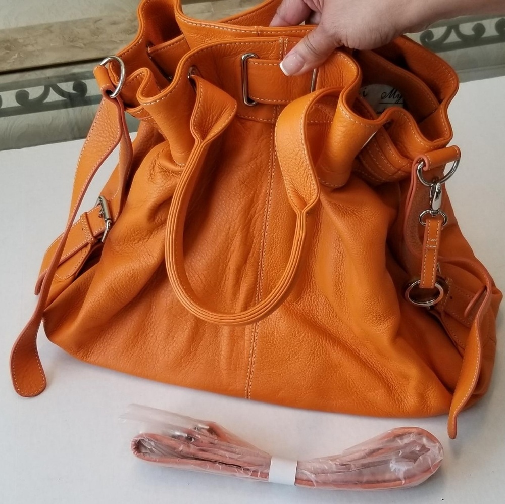 Barr and Barr Orange Leather Bag